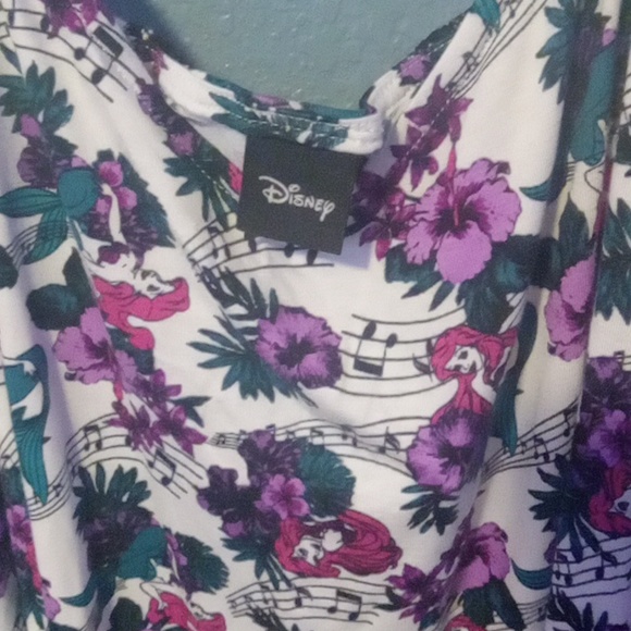 Hot Topic Disney Tank top - Picture 2 of 5